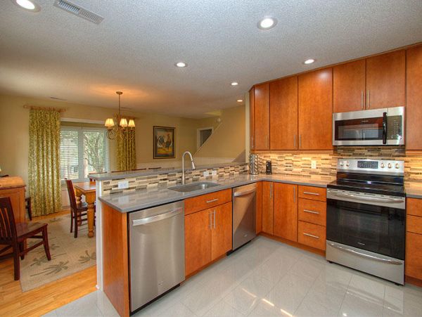 Hilton Head Waterfront Five Bedroom Vacation Home