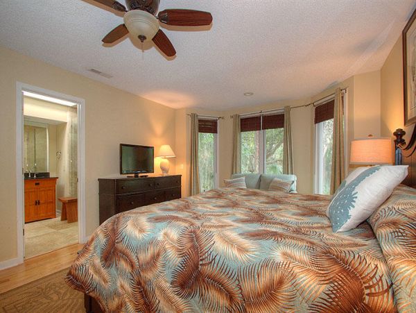 Hilton Head Waterfront Five Bedroom Vacation Home