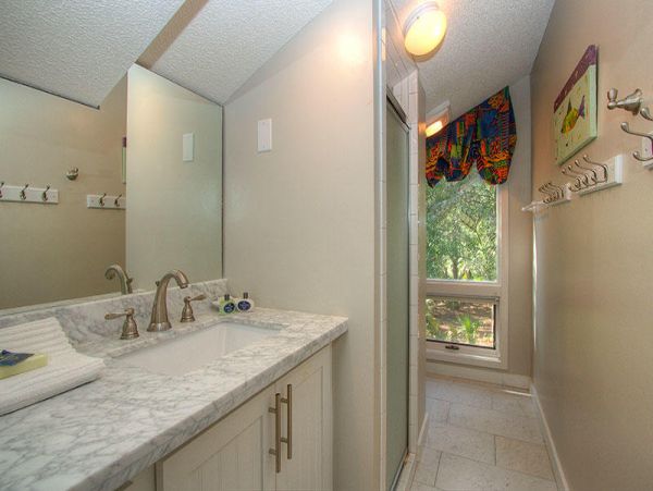 Hilton Head Waterfront Five Bedroom Vacation Home