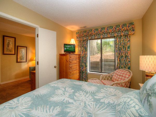 Hilton Head Waterfront Five Bedroom Vacation Home