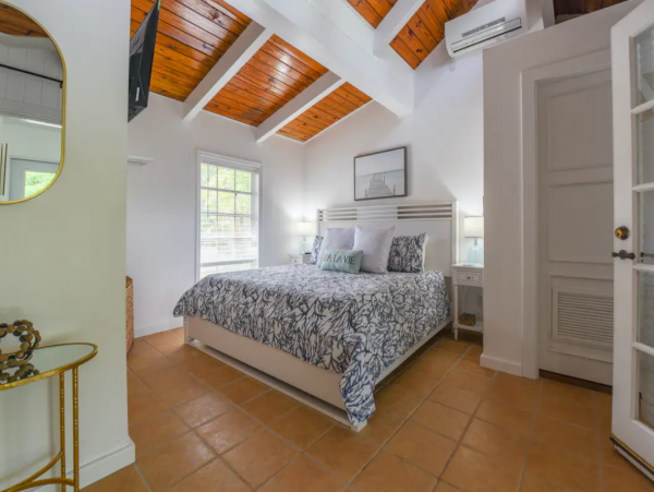 Beautiful Sugarloaf Key Vacation Pool Villa 8 Bedrooms