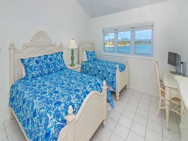 Cayman Island Vacation Villa Private Pool & Full Ocean Views