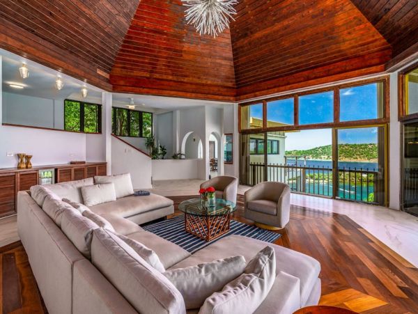 St Thomas Luxury Vacation Pool Home with Bay Views