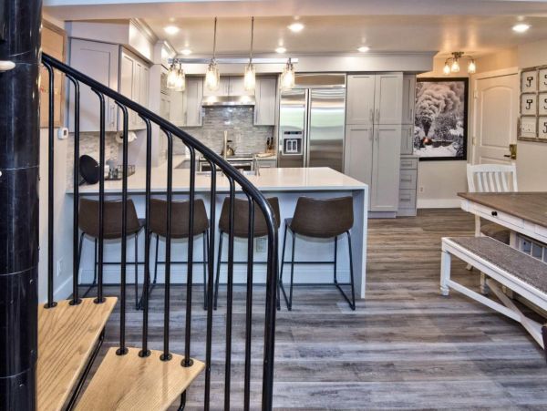 Exquisite 3 Bedroom + Den Vacation Rental in Vail Village