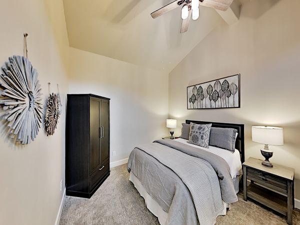 Beautiful Vail Vacation Condo with Fireplace Sleeps 8 Guests