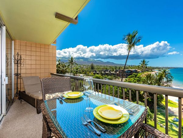 Oceanfront Vacation Condo Maui with Spectacular Views
