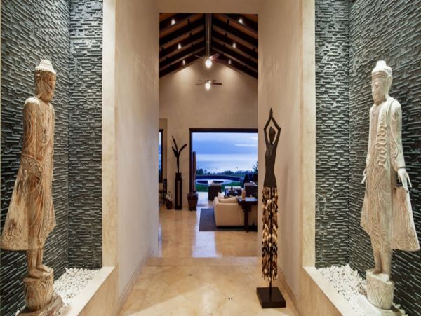 Luxurious Four Bedroom Vacation Home in Lahaina
