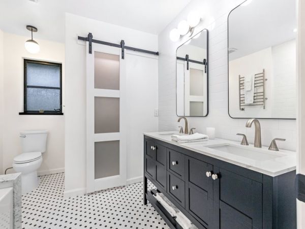 Completely Updated Two Bedroom Vacation Home in Captiva