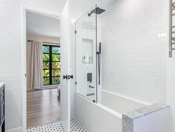 Completely Updated Two Bedroom Vacation Home in Captiva