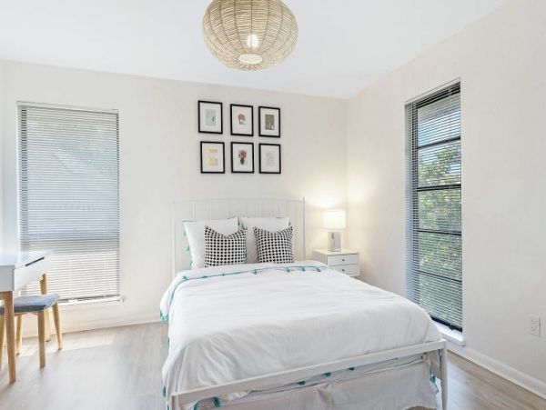 Completely Updated Two Bedroom Vacation Home in Captiva