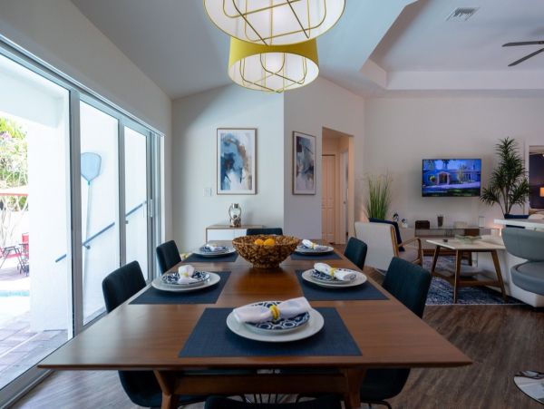 Beautiful Vacation Home with Pool in Marco Island