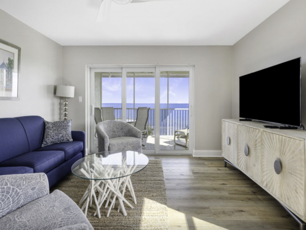 Beautiful Bay Views Condo with 3-Bedrooms in Captiva Island