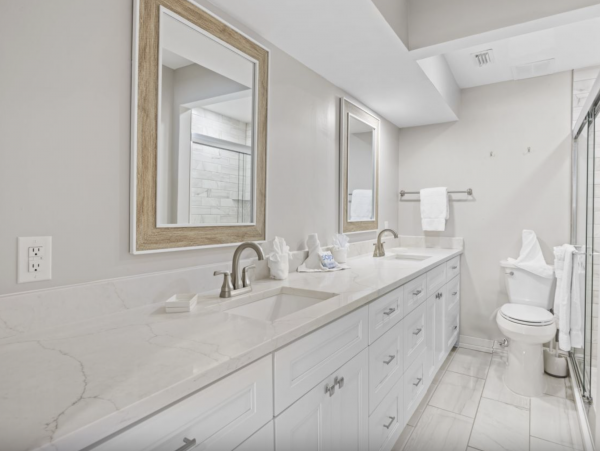 Beautiful Bay Views Condo with 3-Bedrooms in Captiva Island