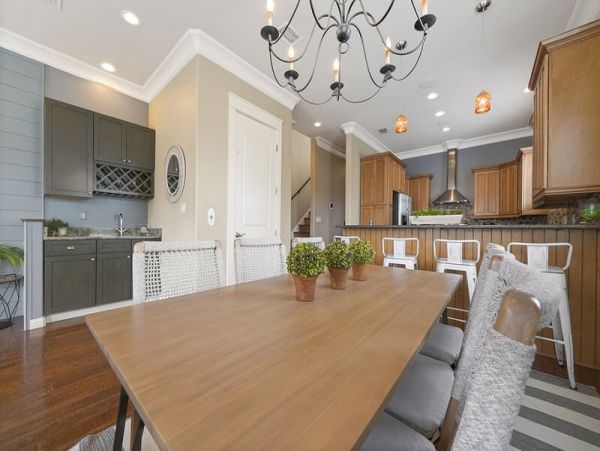 5 Bedroom Home in Destiny by The Sea