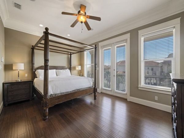 5 Bedroom Home in Destiny by The Sea