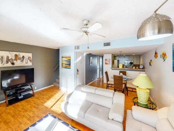 Two Bedroom Vacation Townhouse in Bradenton Beach Florida