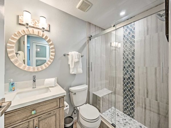 Naples Three Bedroom Rental Pool Home Close to the Beach