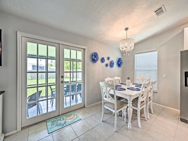 Naples Three Bedroom Rental Pool Home Close to the Beach