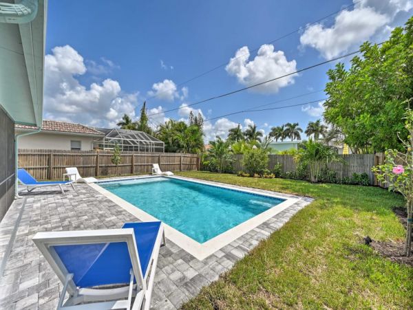 Naples Three Bedroom Rental Pool Home Close to the Beach