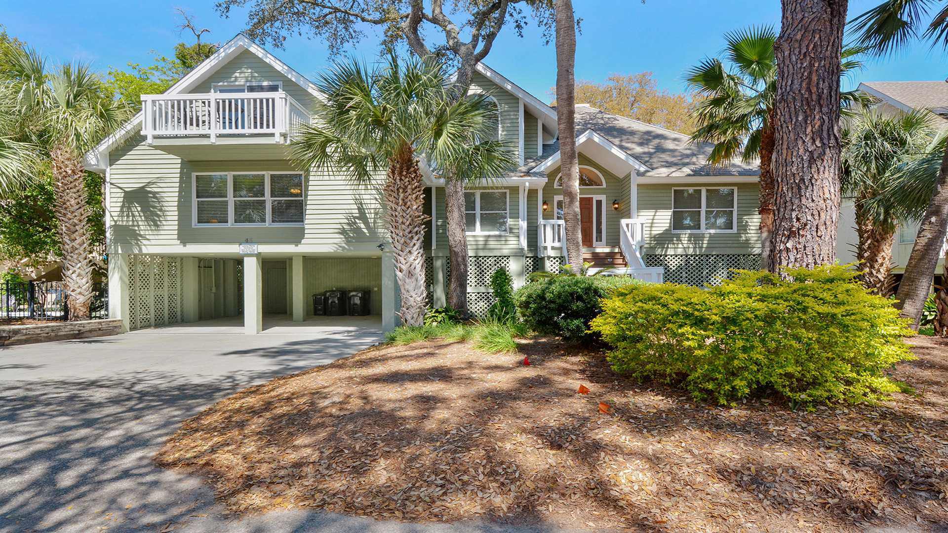 2nd Row 5 Bedroom Beach home in North Forest Beach