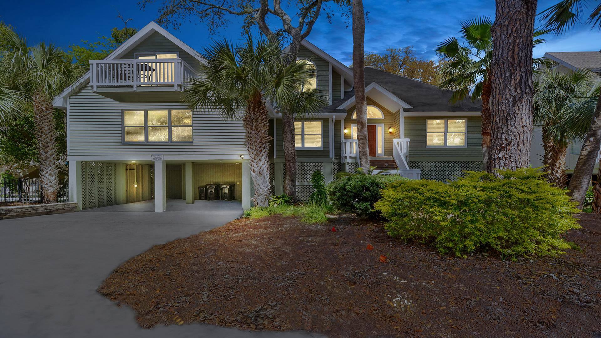 2nd Row 5 Bedroom Beach home in North Forest Beach