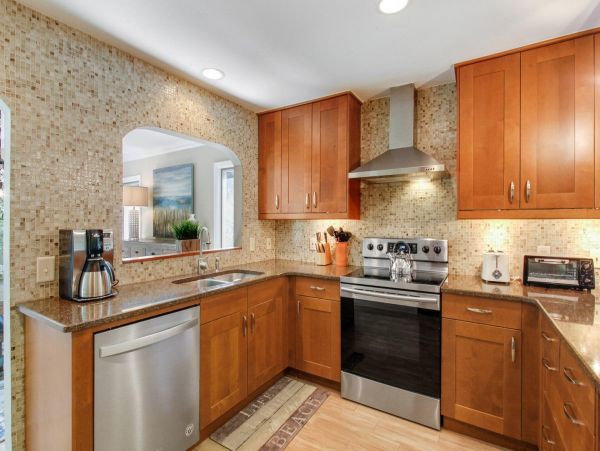 PALMETTO DUNES 4 BEDROOM POOL HOME SLEEPS 14