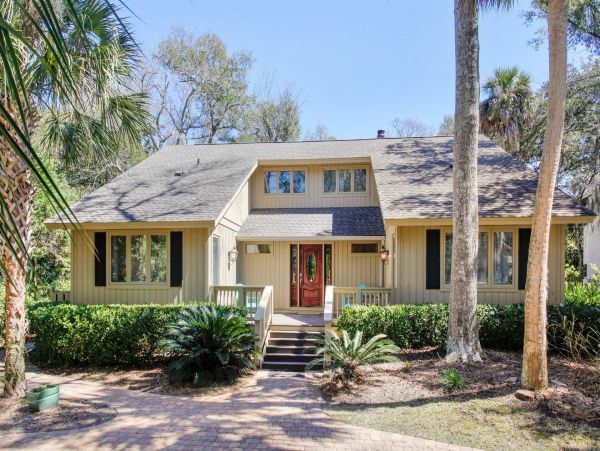 PALMETTO DUNES 4 BEDROOM POOL HOME SLEEPS 14