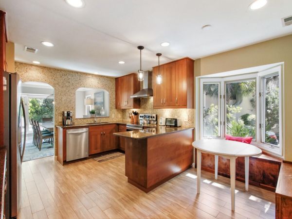 PALMETTO DUNES 4 BEDROOM POOL HOME SLEEPS 14