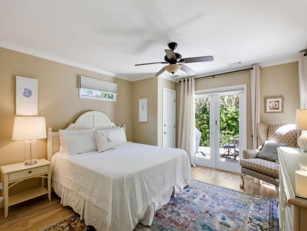 PALMETTO DUNES 4 BEDROOM POOL HOME SLEEPS 14