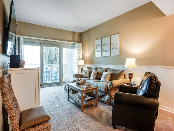 Oceanfront Vacation Rental with Stunning Views in Hilton Head