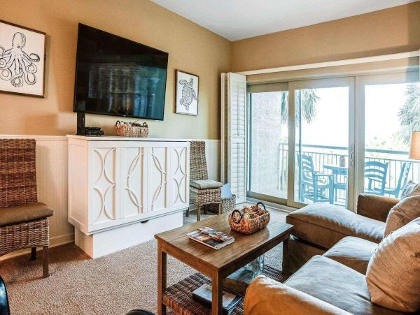 Oceanfront Vacation Rental with Stunning Views in Hilton Head