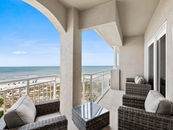 Hilton Head Upscale Condo