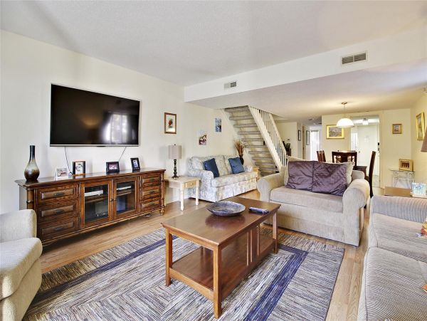 Spacious 2 Bedroom Townhome in Hilton Head