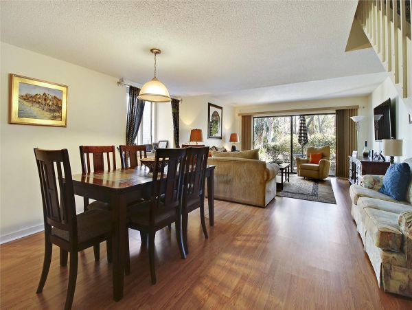 Spacious 2 Bedroom Townhome in Hilton Head
