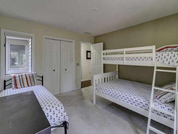 HILTON HEAD 3 BEDROOM HOME SLEEPS 10