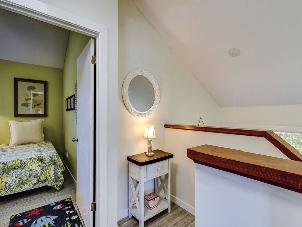 Charming 3 Bedroom Vacation Rental in Hilton Head Steps from Beach