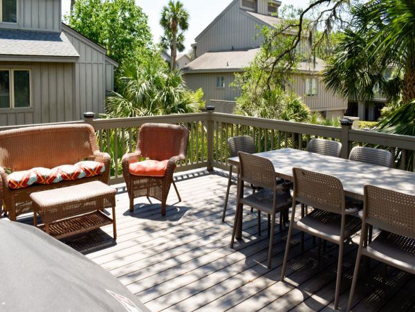 Charming 3 Bedroom Vacation Rental in Hilton Head Steps from Beach