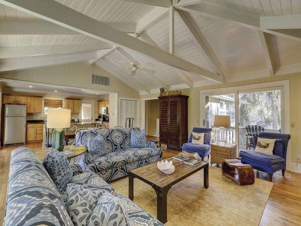 Luxury Vacation Pool Home in Hilton Head Island