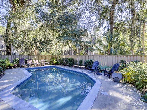 Luxury Vacation Pool Home in Hilton Head Island