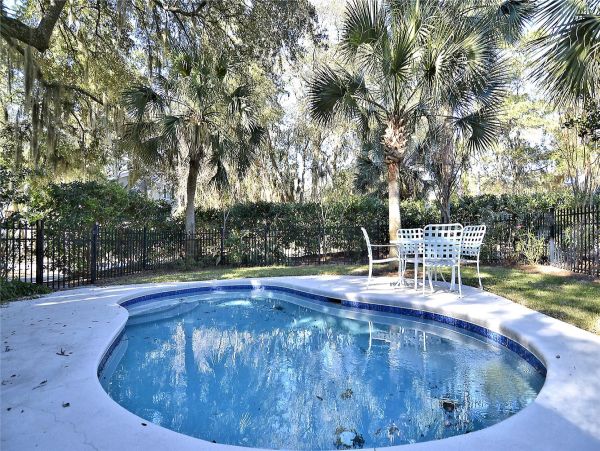Upgraded Luxury Four Bedroom Beach Home Hilton Head
