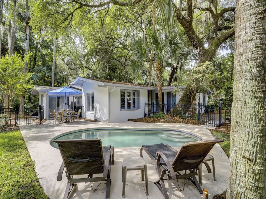 Upgraded Luxury Four Bedroom Beach Home Hilton Head