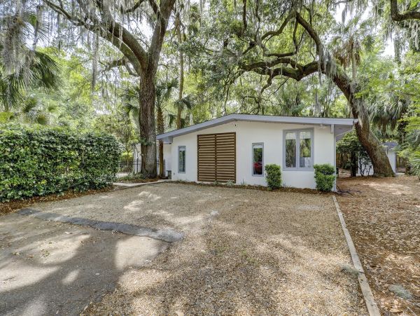 Upgraded Luxury Four Bedroom Beach Home Hilton Head