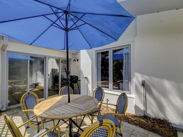 Upgraded Luxury Four Bedroom Beach Home Hilton Head