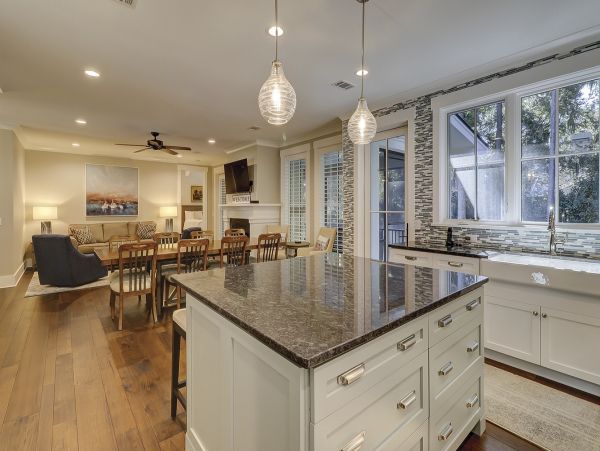 Four Bedroom Walk to Beach Vacation Rental Home in Hilton Head