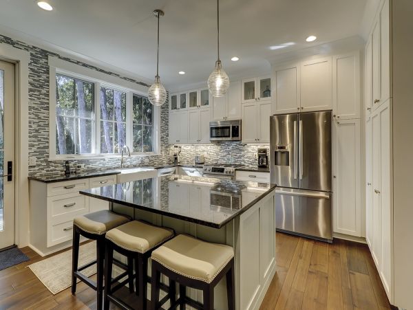 Four Bedroom Walk to Beach Vacation Rental Home in Hilton Head