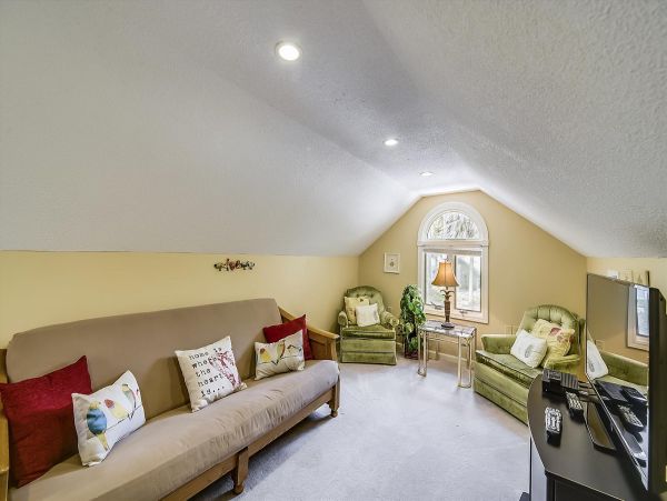 4 Bedroom Vacation Pool Home in Hilton Head Close to Beach