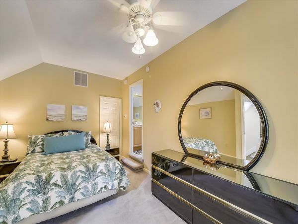 4 Bedroom Vacation Pool Home in Hilton Head Close to Beach