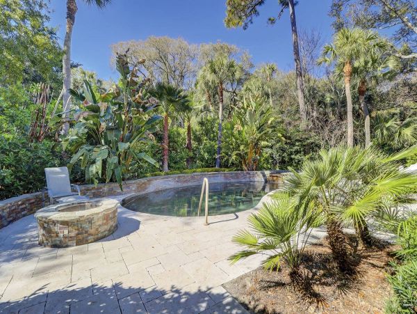 Luxury Four Bedroom Vacation Hilton Head Pool Home Sleeps 14