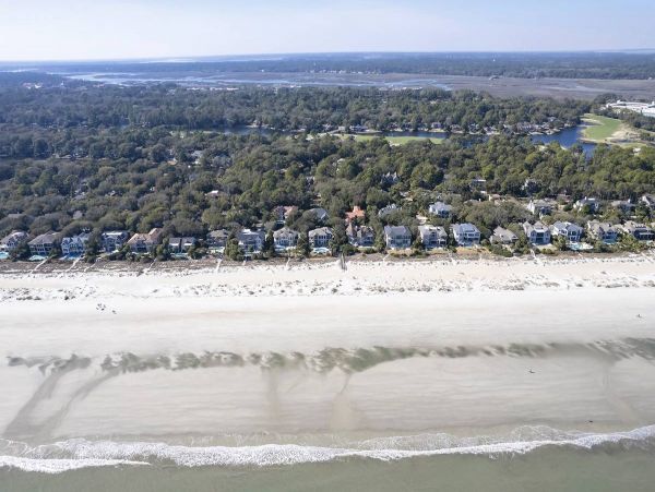 Luxury Four Bedroom Vacation Hilton Head Pool Home Sleeps 14