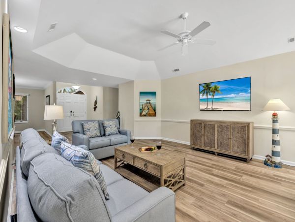 Luxurious 4-Bedroom Coastal Retreat in Palmetto Dunes - Sleeps 16